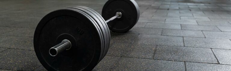 Effets d’une charge instable sur la force et l’activation musculaire en squat